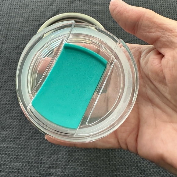 ⭐️⭐️Starbucks ⭐️⭐️ 16 oz Coffee Tumbler - Gorgeous Color Combo NWT - Picture 9 of 10